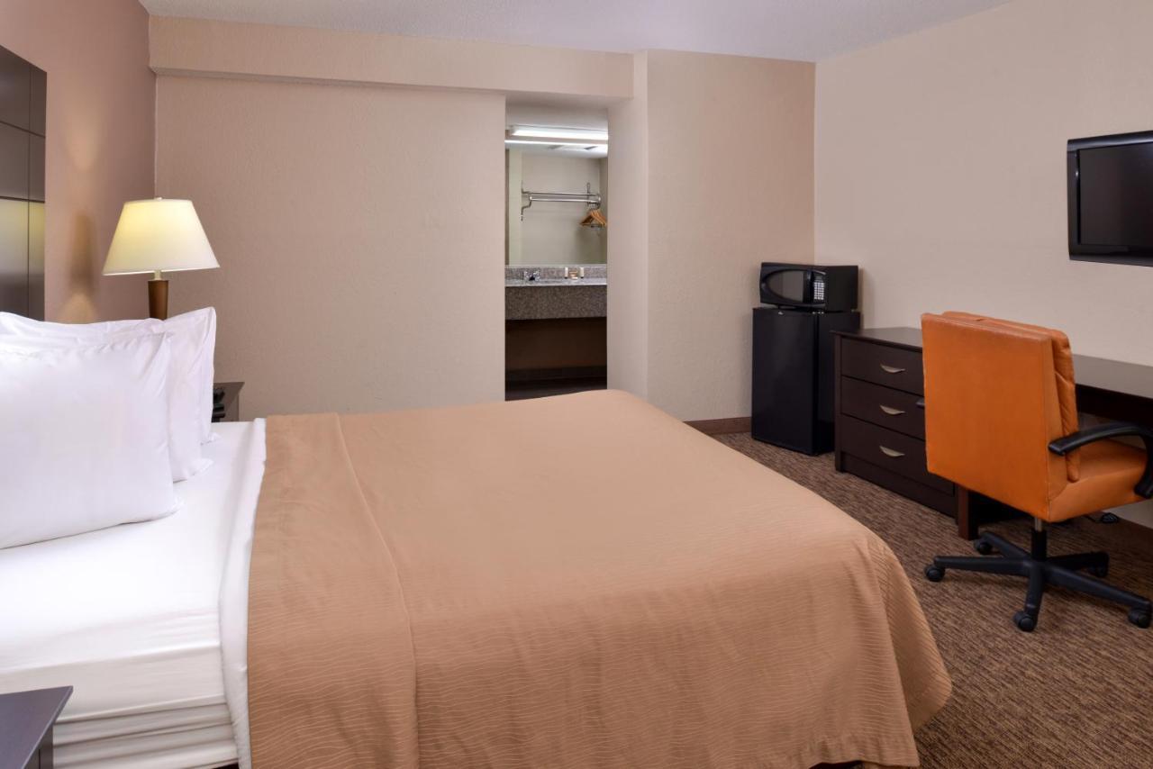 Airport Inn Nederland Extérieur photo